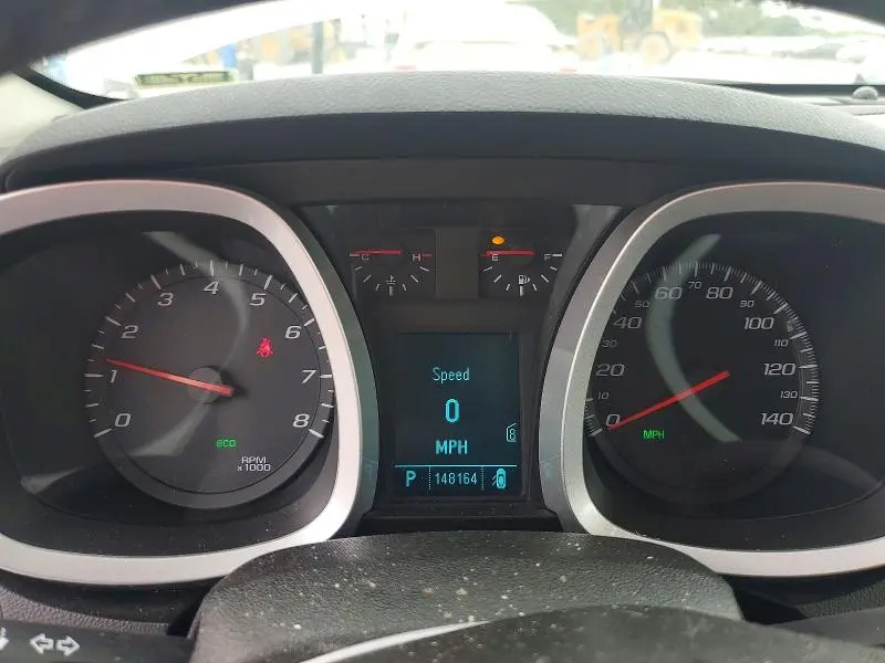 2011 CHEVROLET EQUINOX LT  