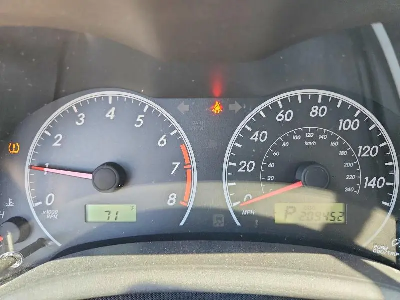 2013 TOYOTA COROLLA LE  