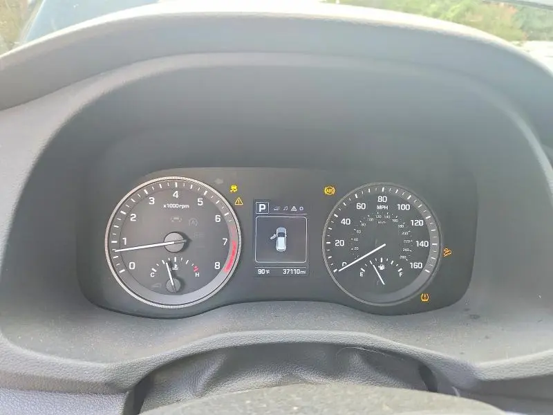 2018 HYUNDAI TUCSON SE  