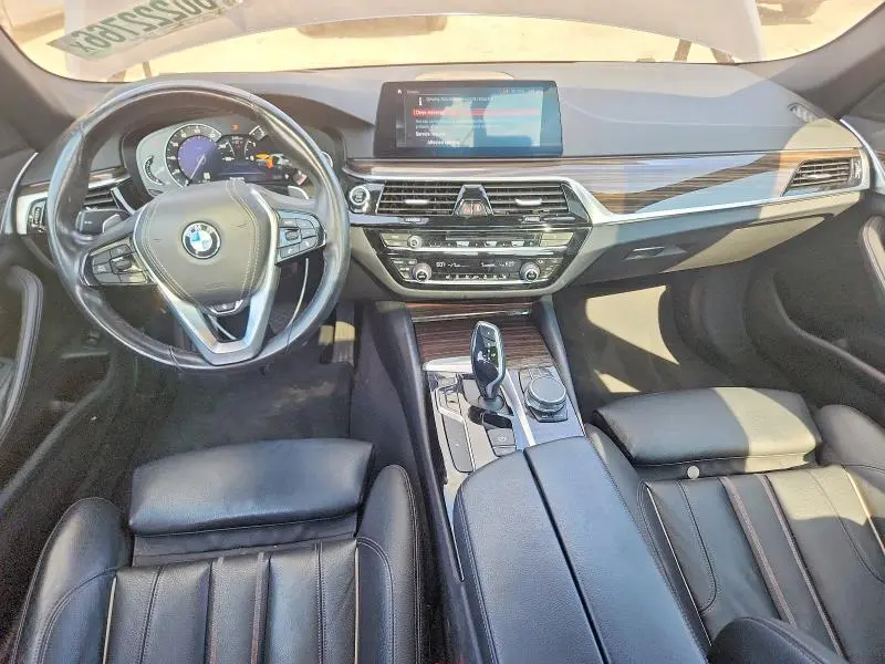 2019 BMW 530 XI  