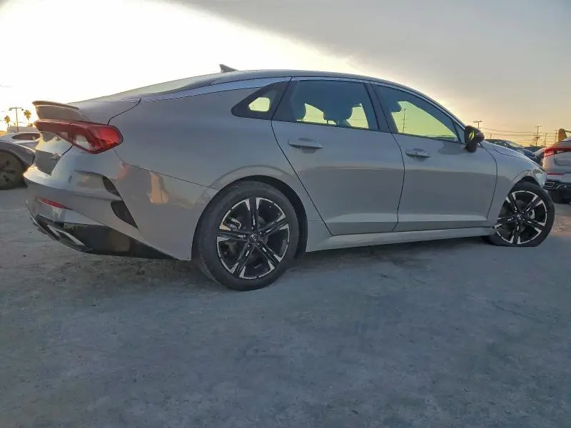 2021 KIA K5 GT LINE  
