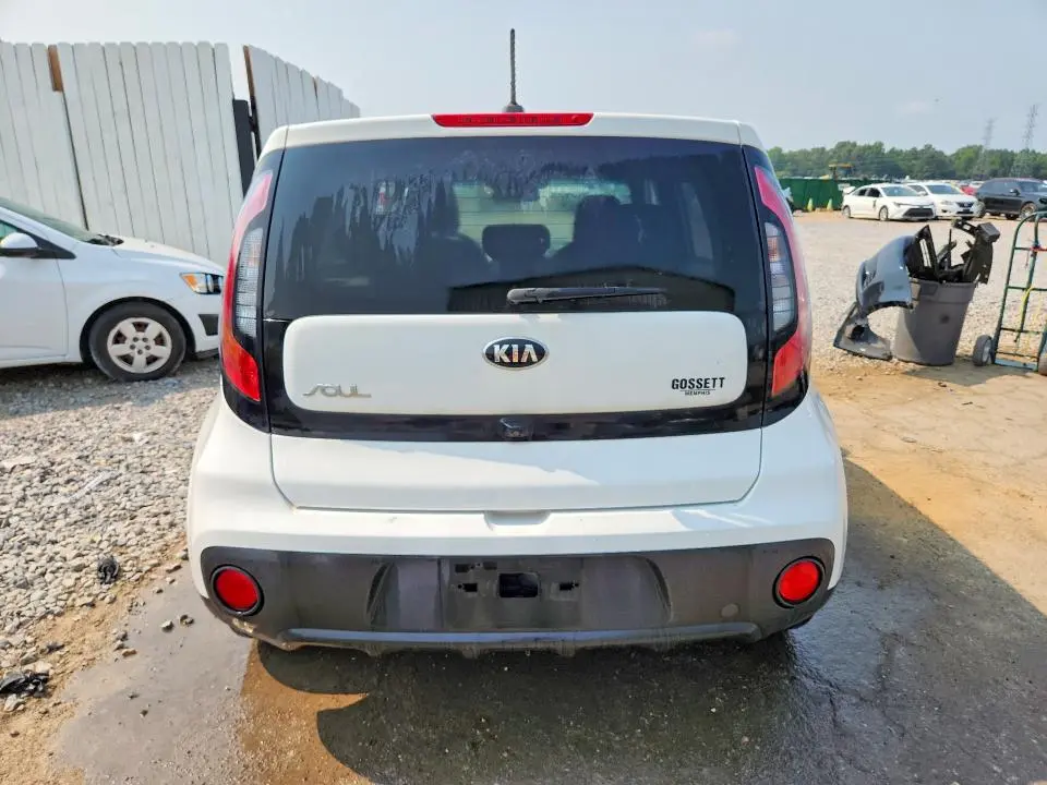 2018 KIA SOUL BASE  