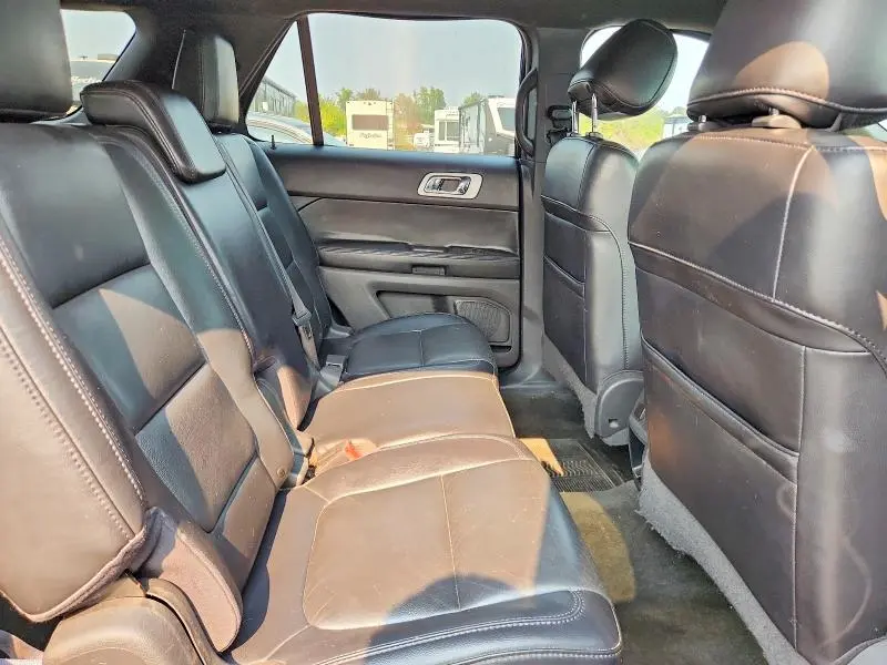 2011 FORD EXPLORER XLT  