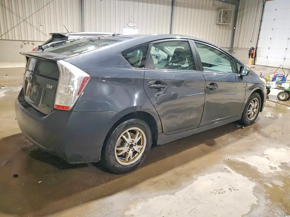 2010 TOYOTA PRIUS   