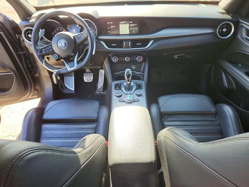 2021 ALFA ROMEO STELVIO TI  