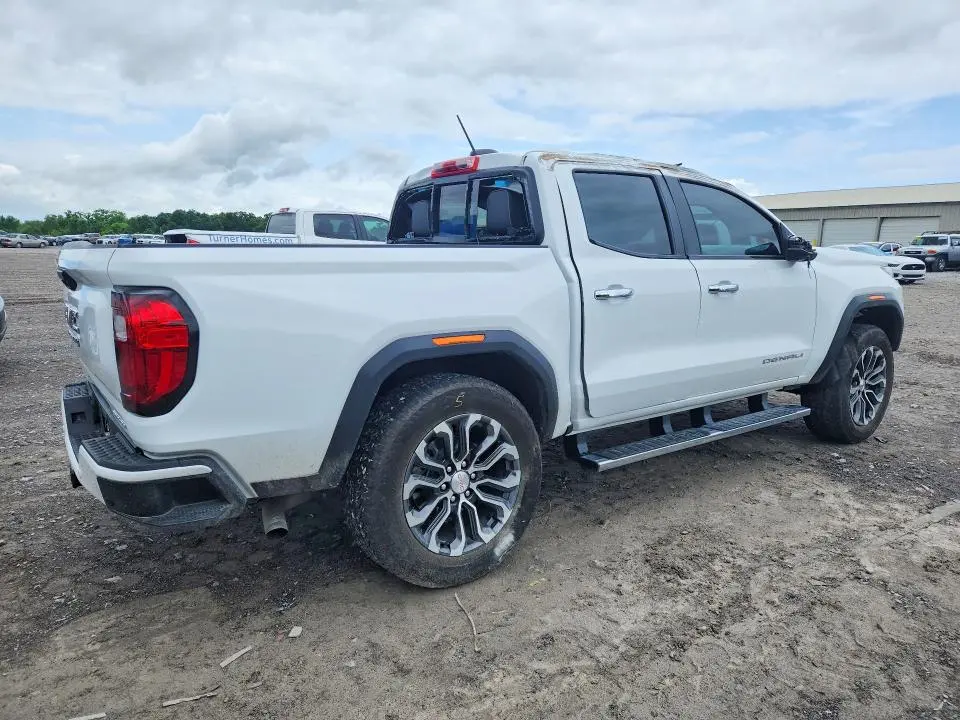 2025 GMC CANYON DENALI  