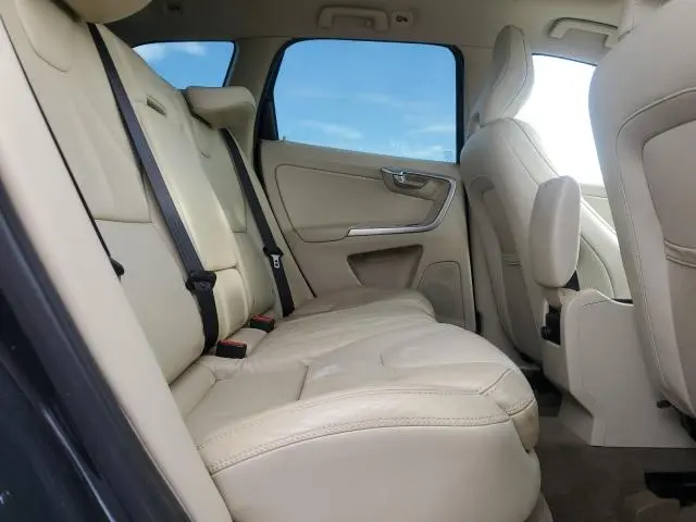 2011 VOLVO XC60 3.2  