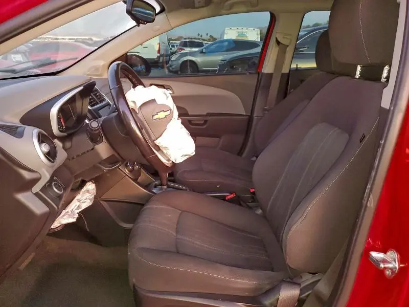 2017 CHEVROLET SONIC LT  