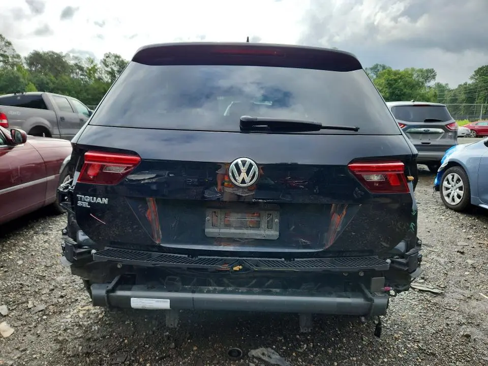 2020 VOLKSWAGEN TIGUAN SE  
