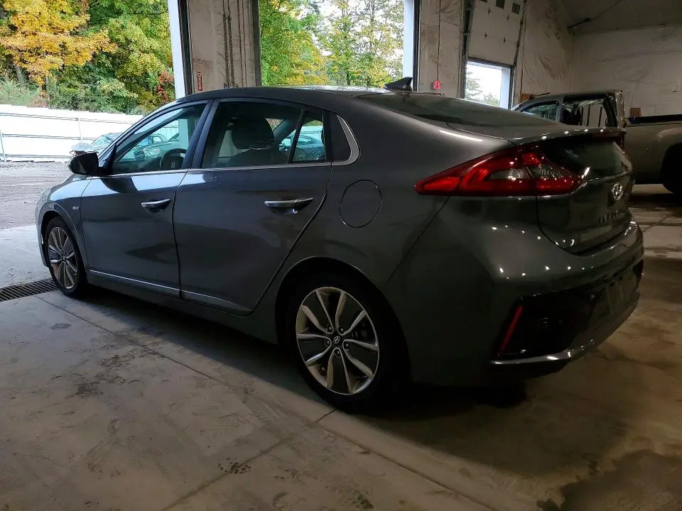 2017 HYUNDAI IONIQ LIMITED  
