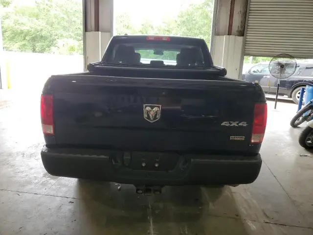 2016 RAM 1500 ST  