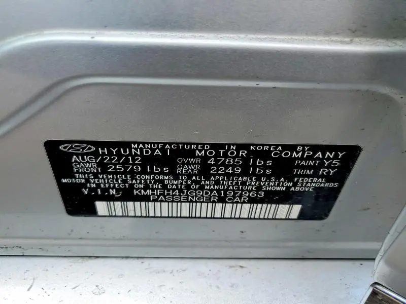 2013 HYUNDAI AZERA BASE  