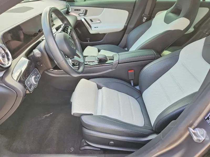 2022 MERCEDES-BENZ CLA 250 4MATIC  