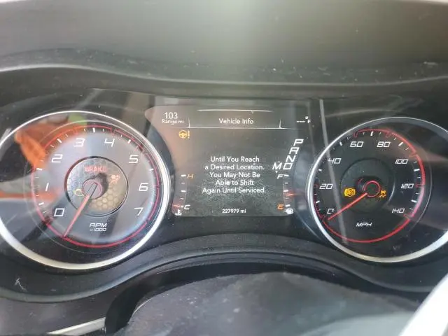 2017 DODGE CHARGER SE  