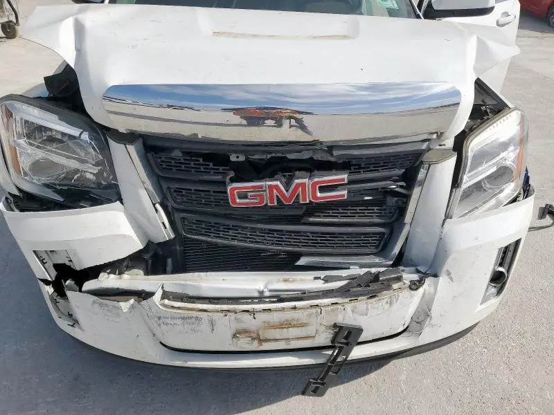 2015 GMC TERRAIN SLT  