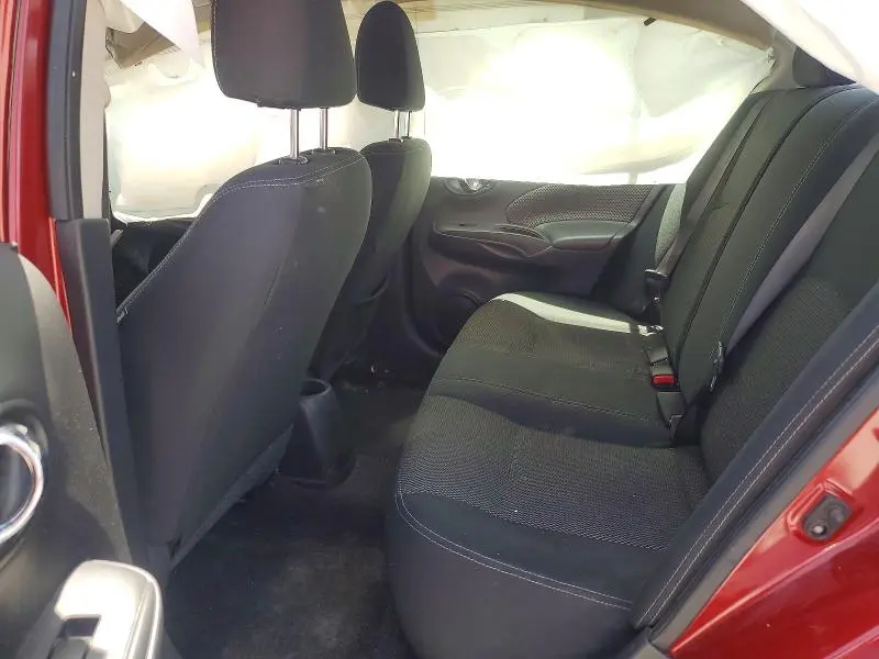 2018 NISSAN VERSA SV  