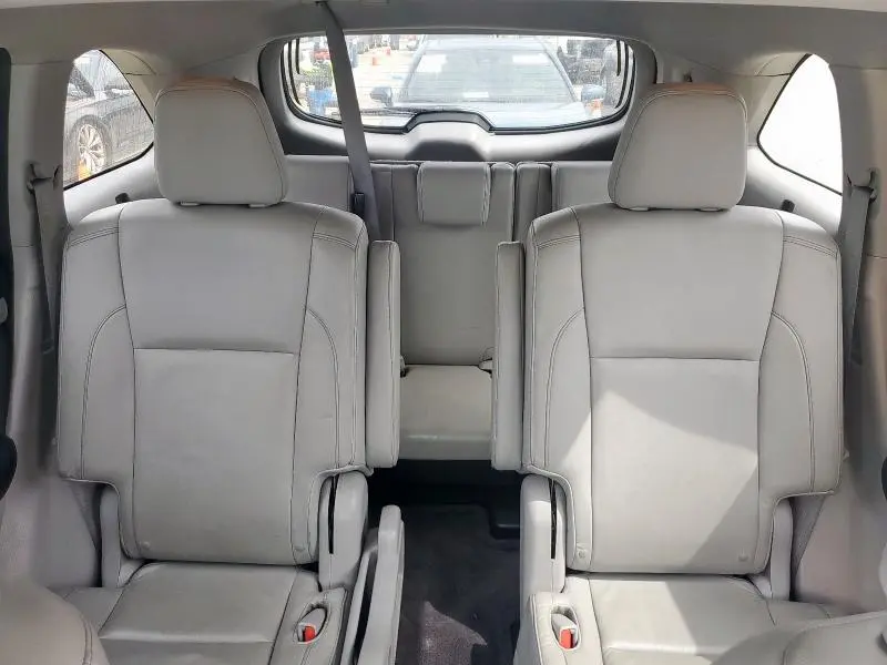 2014 TOYOTA HIGHLANDER XLE  