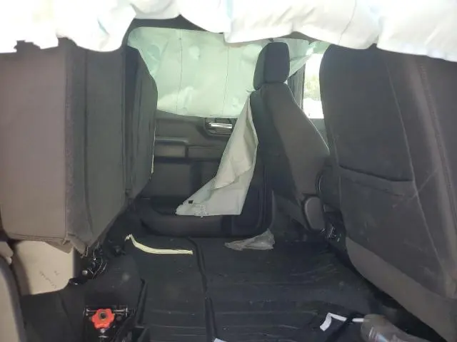 2025 CHEVROLET SILVERADO K1500 CUSTOM  