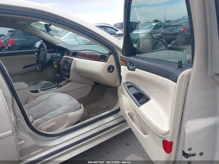 2011 CHEVROLET IMPALA LT