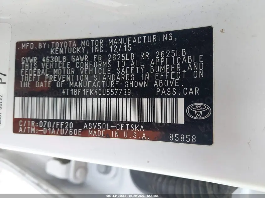 2016 TOYOTA CAMRY SE