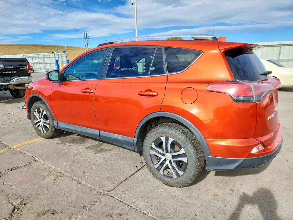2016 TOYOTA RAV4 LE  