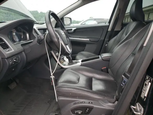 2016 VOLVO XC60 T5 PREMIER  