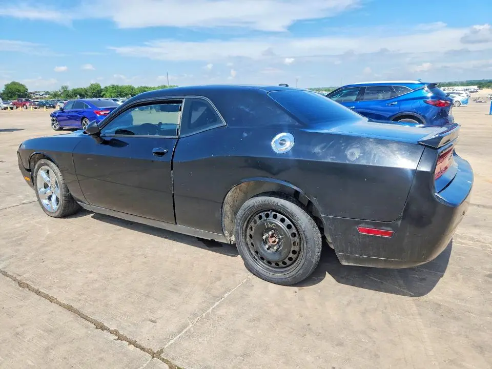 2013 DODGE CHALLENGER SXT  