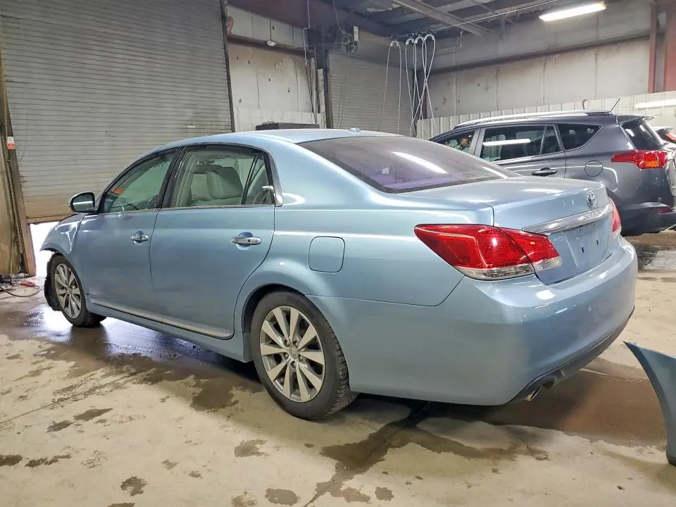 2011 TOYOTA AVALON LIMITED  