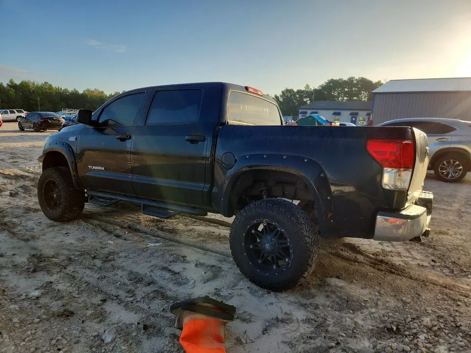 2013 TOYOTA TUNDRA CREWMAX SR5  