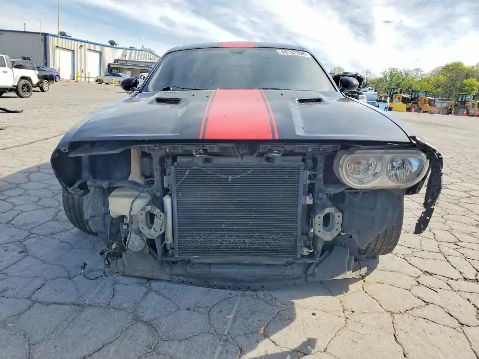 2014 DODGE CHALLENGER SXT  