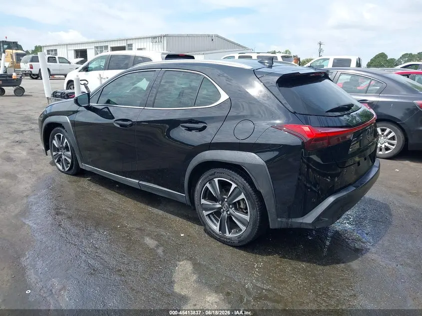 2019 LEXUS UX 200  