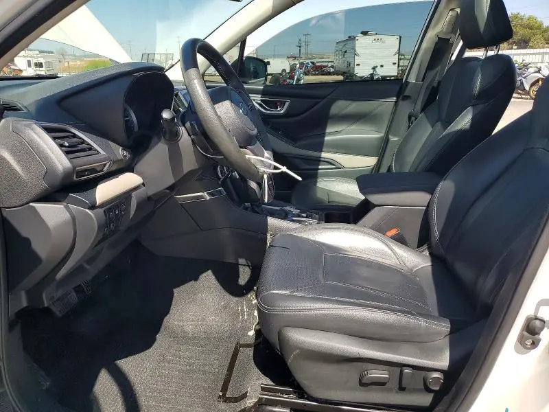 2024 SUBARU FORESTER   