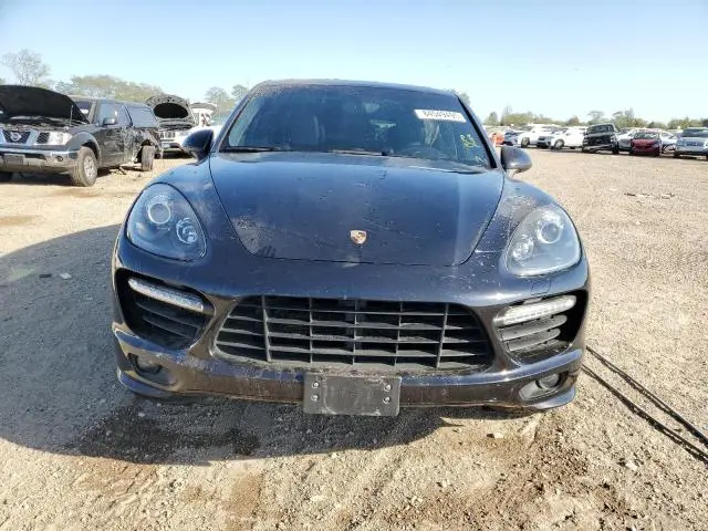 2013 PORSCHE CAYENNE GTS  
