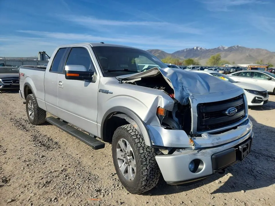 2013 FORD F150 SUPER CAB  