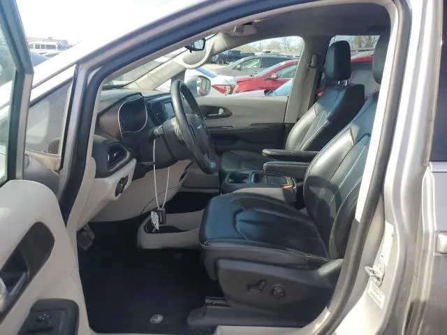 2017 CHRYSLER PACIFICA TOURING L  