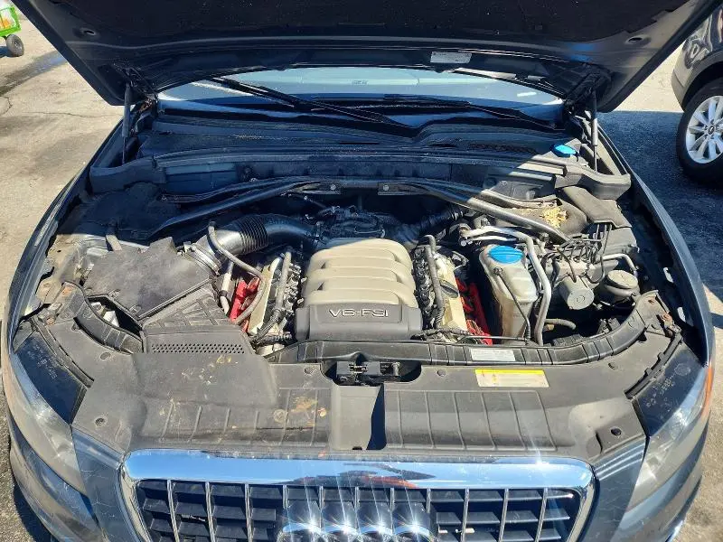 2011 AUDI Q5 PREMIUM PLUS  