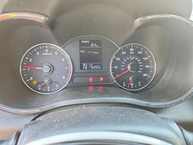 2015 KIA FORTE LX  