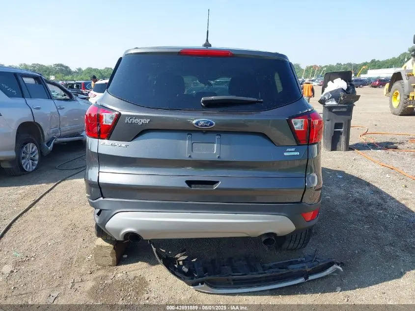 2019 FORD ESCAPE SE