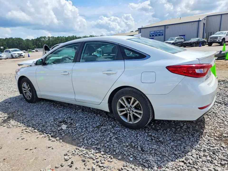 2015 HYUNDAI SONATA SE  