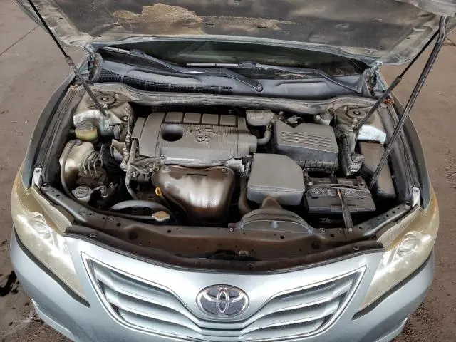 2011 TOYOTA CAMRY BASE  