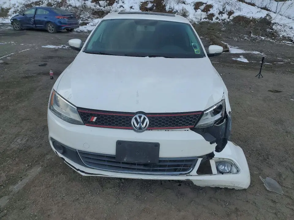 2012 VOLKSWAGEN JETTA SEL  