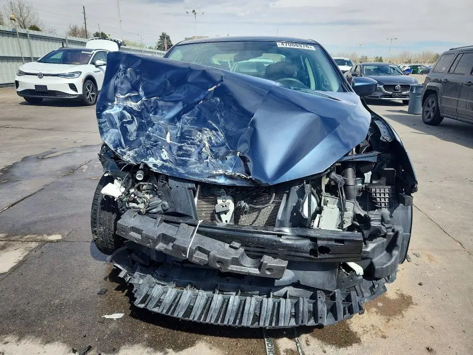 2017 NISSAN SENTRA SV  