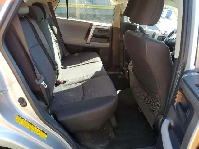 2010 TOYOTA 4RUNNER SR5  