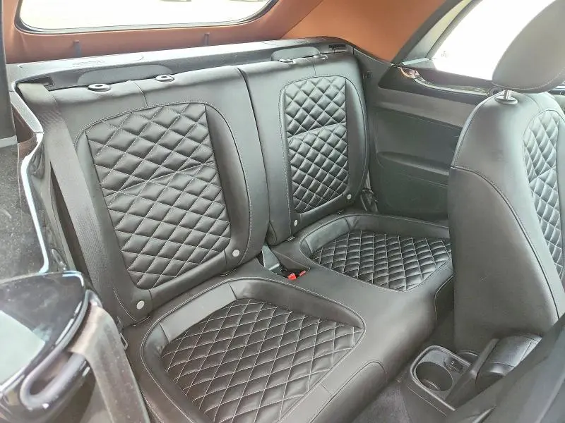 2019 VOLKSWAGEN BEETLE S  