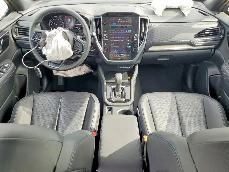 2025 SUBARU FORESTER LIMITED  