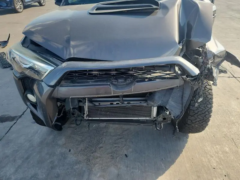 2016 TOYOTA 4RUNNER SR5/SR5 PREMIUM  