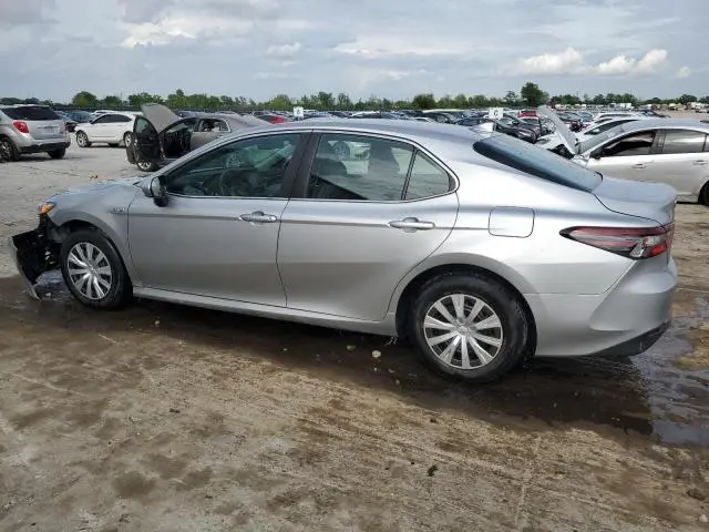2021 TOYOTA CAMRY LE  