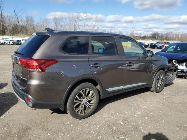 2017 MITSUBISHI OUTLANDER ES  