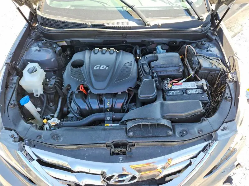 2013 HYUNDAI SONATA SE  