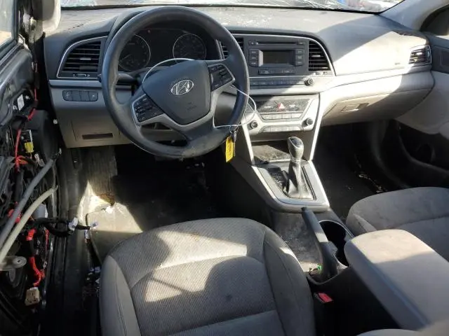 2018 HYUNDAI ELANTRA SE  